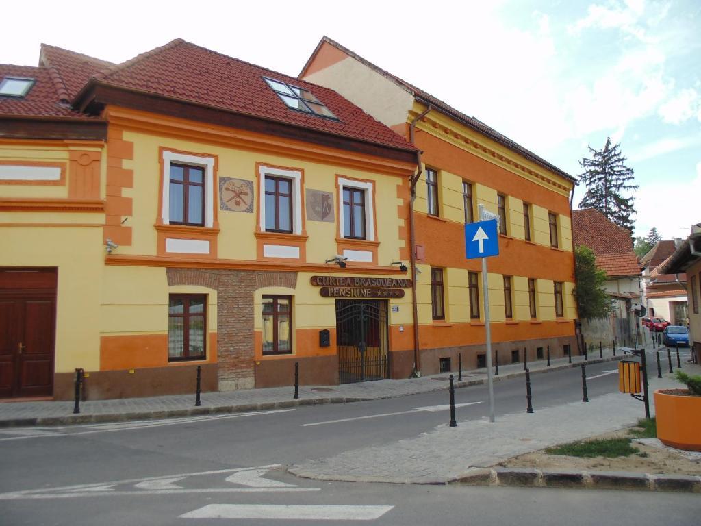 Curtea Brasoveana Exterior foto